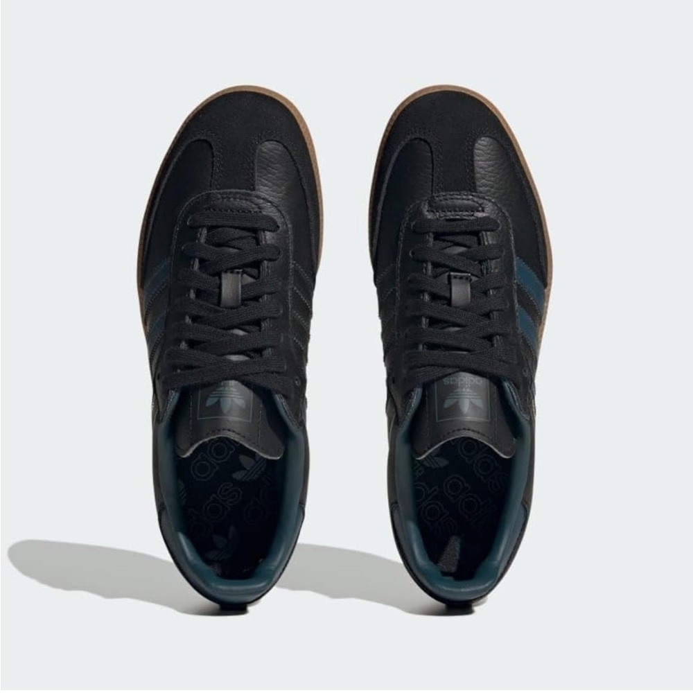 NWOB adidas black Samba OG - Womens size 10